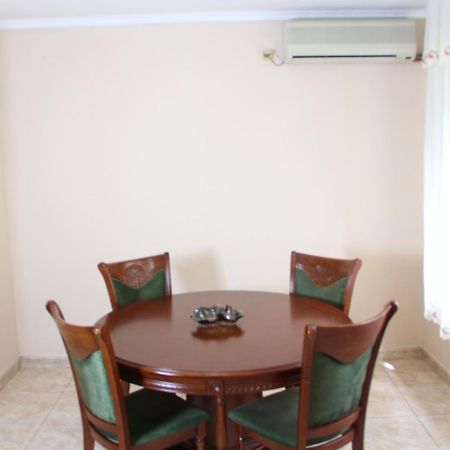 Apartment Luka Kotor Eksteriør bilde