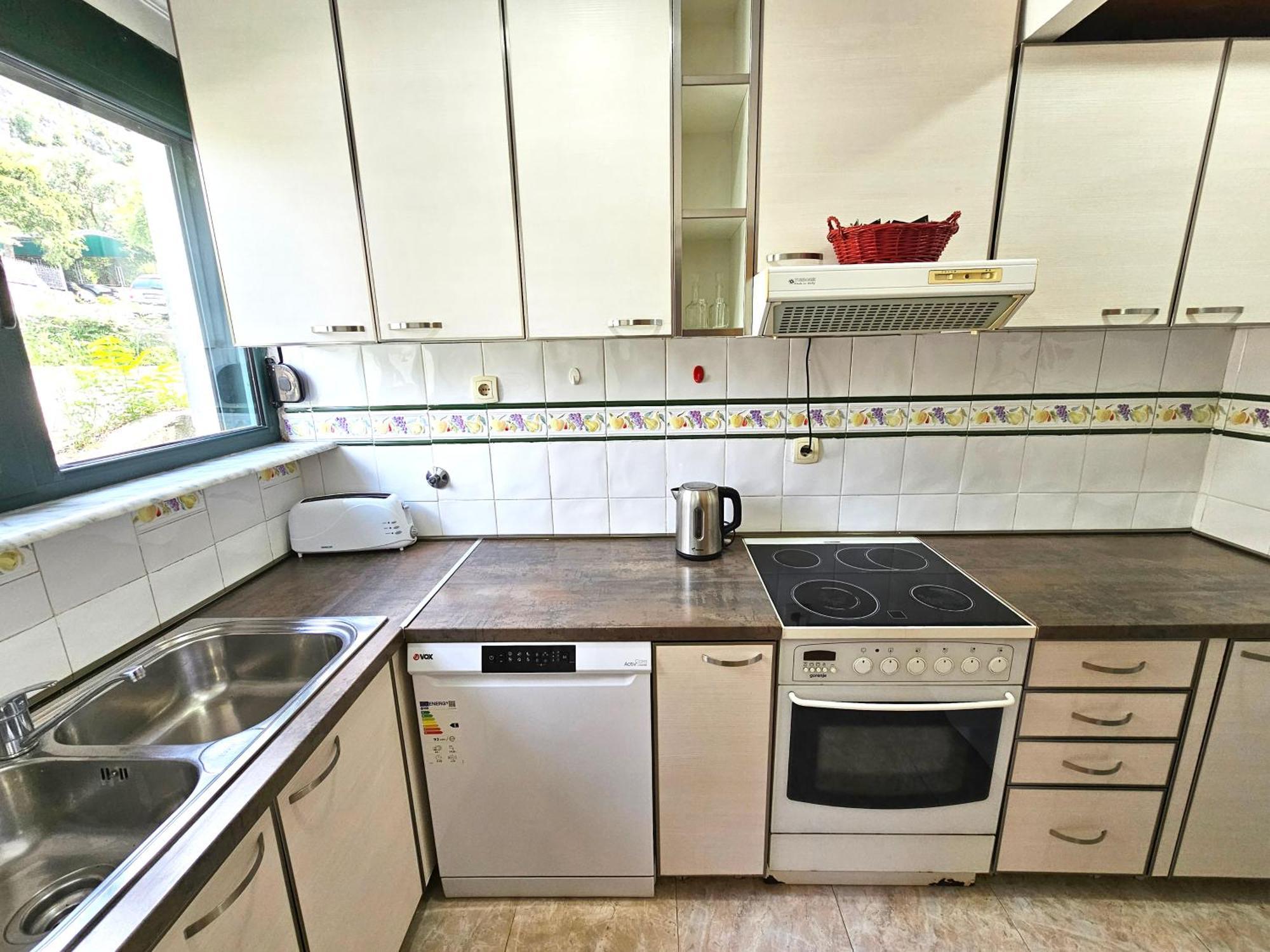 Apartment Luka Kotor Eksteriør bilde